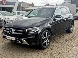 Schwarz Gebraucht 2020 Mercedes GLC200 SUV | 32.990 € (Superpreis)