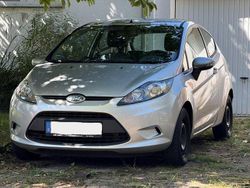 Silber Gebraucht 2010 Ford Fiesta Trend Kleinwagen | 4.300 € (Fairer Preis)