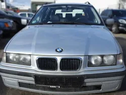 Silber Gebraucht 1999 BMW 320 Sport Line Kombi | 2.300 € (Guter Preis)