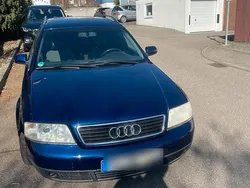 Blau Gebraucht 1999 Audi A6 Kombi | 850 € (Guter Preis)