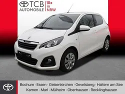 Weiß Gebraucht 2021 Peugeot 108 Active Kleinwagen | 8.494 € (Fairer Preis)