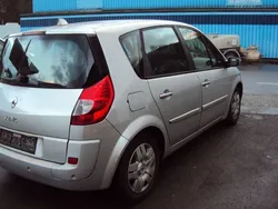 Silber Gebraucht 2008 Renault Scénic II Exception Van / Kleinbus | 2.000 € (Guter Preis)