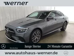 Grau Gebraucht 2022 Mercedes E300 AMG Limousine | 42.424 € (Etwas zu teuer)