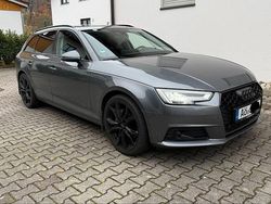Grau Gebraucht 2018 Audi A4 Ambiente Kombi | 21.499 € (Teuer)