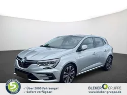 Highlandgrau metall (metallic) Gebraucht 2023 Renault Mégane IV Techno Limousine | 22.690 € (Fairer Preis)