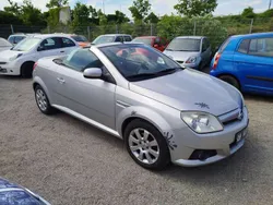 Silber Gebraucht 2005 Opel Tigra Cabrio | 1.800 € (Fairer Preis)