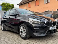 Schwarz Gebraucht 2019 BMW 218 Active Tourer Advantage Van / Kleinbus | 17.990 € (Fairer Preis)