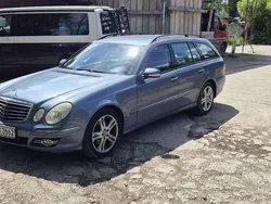 Hellblau Gebraucht 2006 Mercedes E320 Kombi | 5.900 € (Etwas zu teuer)