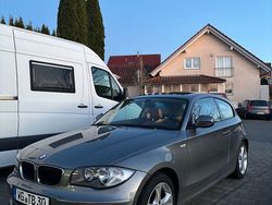 Silber Gebraucht 2010 BMW 116 Sport Line Kleinwagen | 3.500 € (Fairer Preis)