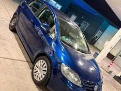 Blau Gebraucht 2006 VW Golf V Limousine | 3.690 € (Etwas zu teuer)