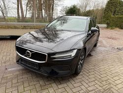Schwarz Gebraucht 2022 Volvo V60 Core Kombi | 22.990 € (Superpreis)