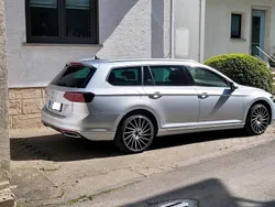 Silber Gebraucht 2019 VW Passat Kombi | 24.000 € (Fairer Preis)