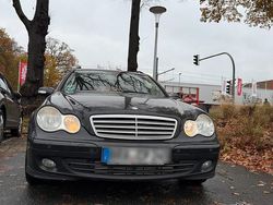 Schwarz Gebraucht 2006 Mercedes C200 Kombi | 1.800 € (Superpreis)