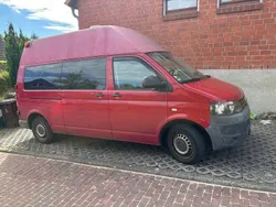 Rot Gebraucht 2012 VW T5 Van | 10.500 € (Teuer)