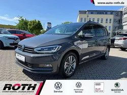 Delfingrau metallic Neu 2025 VW Touran Van / Kleinbus | 40.990 €