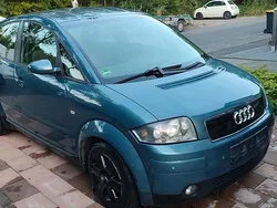 Blau Gebraucht 2001 Audi A2 Kleinwagen | 2.500 € (Fairer Preis)
