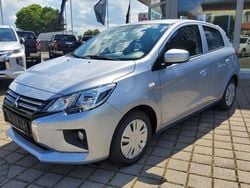 Silber Neu 2025 Mitsubishi Space Star Select Limousine | 13.990 €