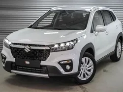Cool white metallic (znl) Neu 2025 Suzuki SX4 S-Cross GL SUV | 23.990 €