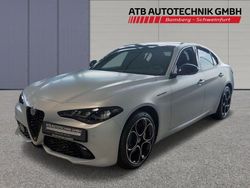 Grau Gebraucht 2023 Alfa Romeo Giulia Competizione Limousine | 45.700 € (Teuer)