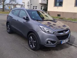 Grau Gebraucht 2014 Hyundai ix35 Edition SUV | 12.999 € (Teuer)