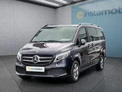 Blau Gebraucht 2022 Mercedes V300 Van / Kleinbus | 58.499 € (Etwas zu teuer)