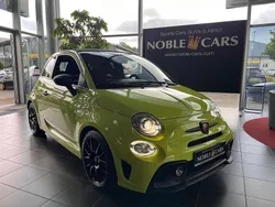 Verde adrenaline Gebraucht 2021 Abarth 595C Competizione Cabrio | 28.990 € (Teuer)
