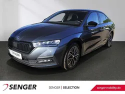 Quarz grau met. Gebraucht 2021 Skoda Octavia Style Limousine | 19.890 € (Fairer Preis)