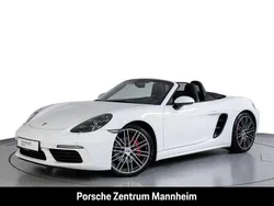 Weiss Gebraucht 2017 Porsche 718 Boxster Cabrio | 63.900 € (Fairer Preis)