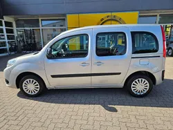 Grau silver Gebraucht 2018 Renault Kangoo Experience Van / Kleinbus | 12.990 € (Teuer)