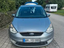 Silber Gebraucht 2008 Ford Galaxy Van / Kleinbus | 2.500 € (Guter Preis)