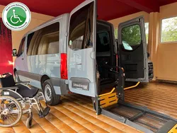 Grau Gebraucht 2024 Mercedes Sprinter Van | 62.880 €
