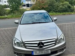 Grau Gebraucht 2007 Mercedes C220 Limousine | 6.490 € (Etwas zu teuer)