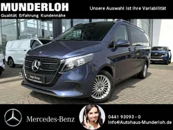 Sodalithblau met. Gebraucht 2024 Mercedes V220 Van / Kleinbus | 54.900 € (Etwas zu teuer)
