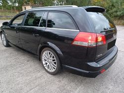Schwarz Gebraucht 2009 Opel Vectra Kombi | 2.550 € (Fairer Preis)