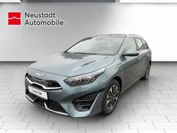 Grau Gebraucht 2024 Kia Ceed Sportswagon Spirit Kombi | 25.980 € (Guter Preis)