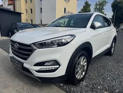 Weiß Gebraucht 2016 Hyundai Tucson Advantage SUV | 15.999 € (Guter Preis)