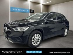 Nachtschwarz Gebraucht 2021 Mercedes GLA250 SUV | 29.890 € (Guter Preis)