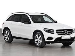 Weiß Gebraucht 2016 Mercedes GLC220 AMG line SUV | 23.990 € (Fairer Preis)