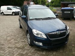 Blau Gebraucht 2012 Skoda Roomster Plus Edition Kombi | 4.100 € (Fairer Preis)