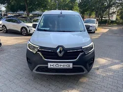 Weiss Gebraucht 2023 Renault Rapid Limousine | 19.997 € (Fairer Preis)