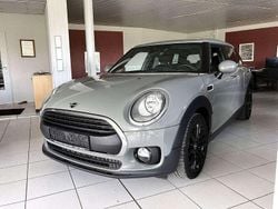 Moonwalk grey (metallic) Gebraucht 2018 Mini One Clubman Kombi | 14.895 € (Fairer Preis)