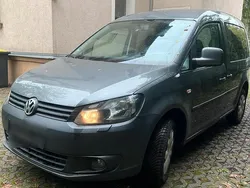 Grau Gebraucht 2011 VW Caddy Van / Kleinbus | 8.000 €