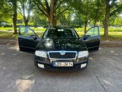 Schwarz Gebraucht 2007 Skoda Octavia Elegance Kombi | 2.500 € (Fairer Preis)
