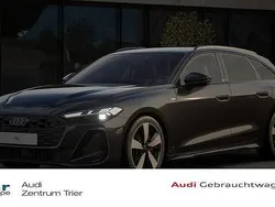 Mythosschwarz metallic Gebraucht 2025 Audi A5 Comfort Coupé | 53.980 € (Superpreis)