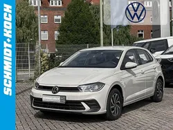 Ascotgrau Gebraucht 2022 VW Polo Life Kleinwagen | 15.999 € (Fairer Preis)