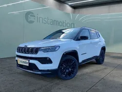 Weiß Gebraucht 2023 Jeep Compass SUV | 35.540 € (Teuer)