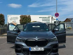 Grau Gebraucht 2022 BMW X1 M Sport SUV | 32.000 € (Fairer Preis)