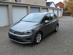 Grau Gebraucht 2015 VW Golf Sportsvan Comfortline Van / Kleinbus | 11.000 € (Guter Preis)