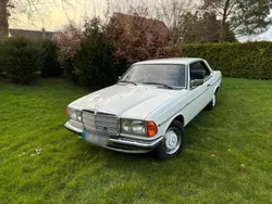 Weiß Gebraucht 1980 Mercedes 230 Coupé | 9.700 €