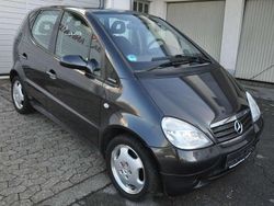 Grau Gebraucht 1998 Mercedes A140 Elegance Limousine | 780 € (Superpreis)